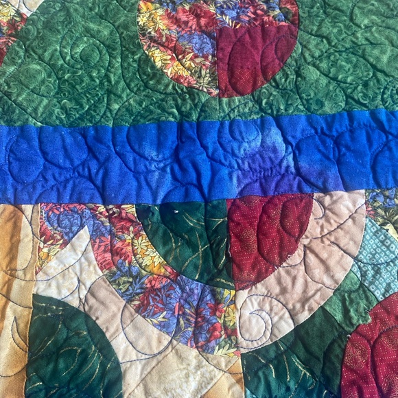Colorful Patchwork Quilt - Picture 2 of 11